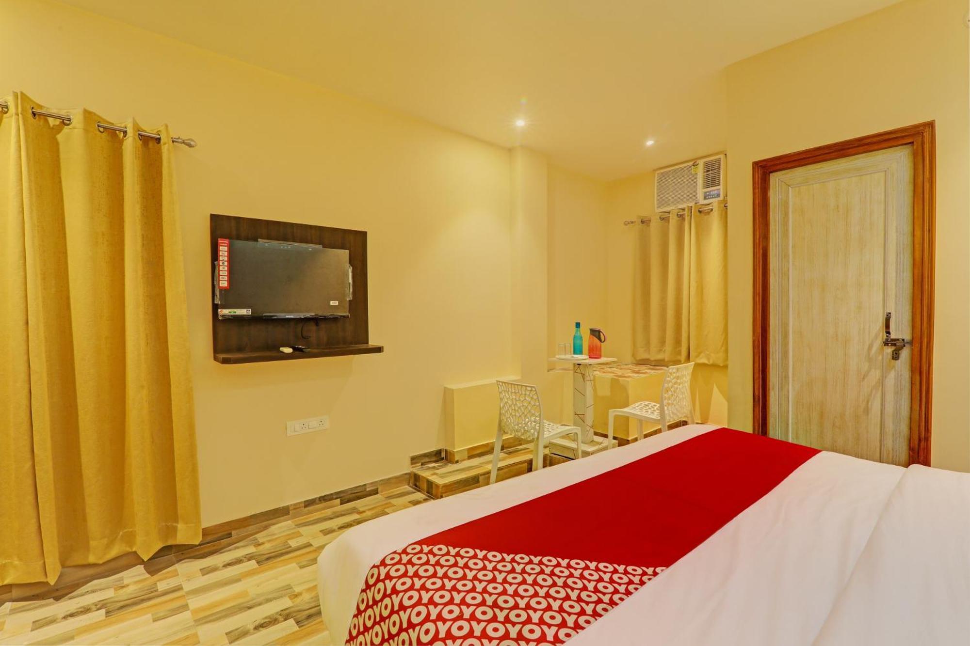Hotel O Royal Regency Palace Gorakhpur Eksteriør bilde