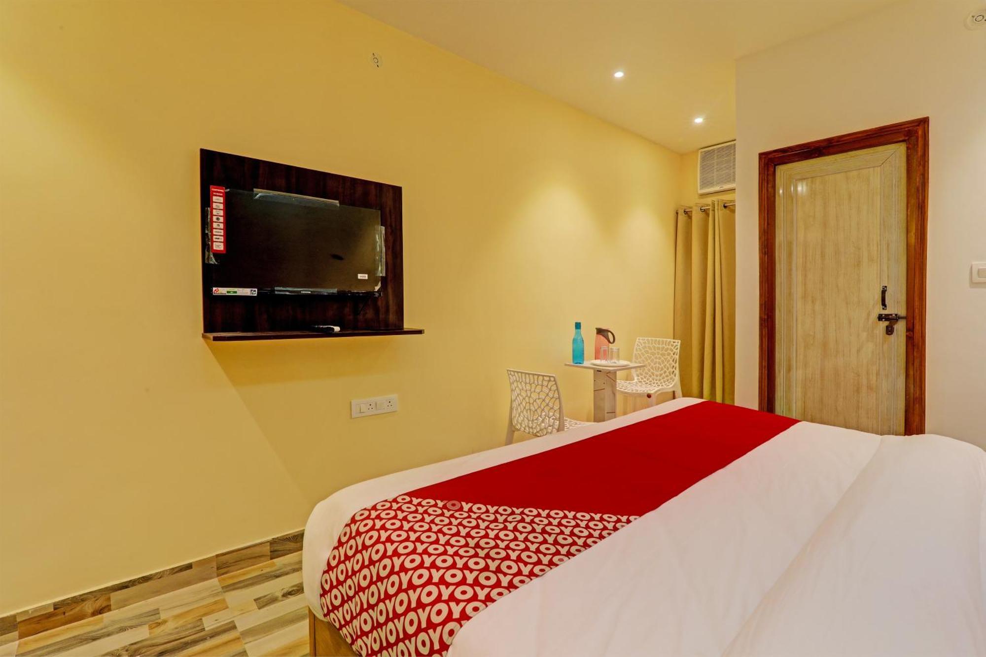 Hotel O Royal Regency Palace Gorakhpur Eksteriør bilde
